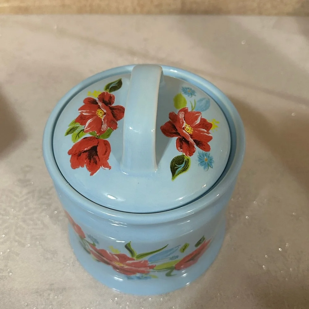 Pioneer Woman Spring Bouquet Garlic Keeper - Picture 4 of 5